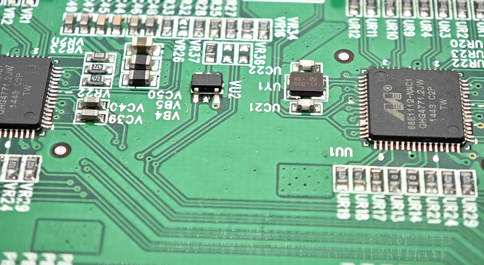 Kaip pasiekti produktą suasmeninti per PCBA apdorojimą