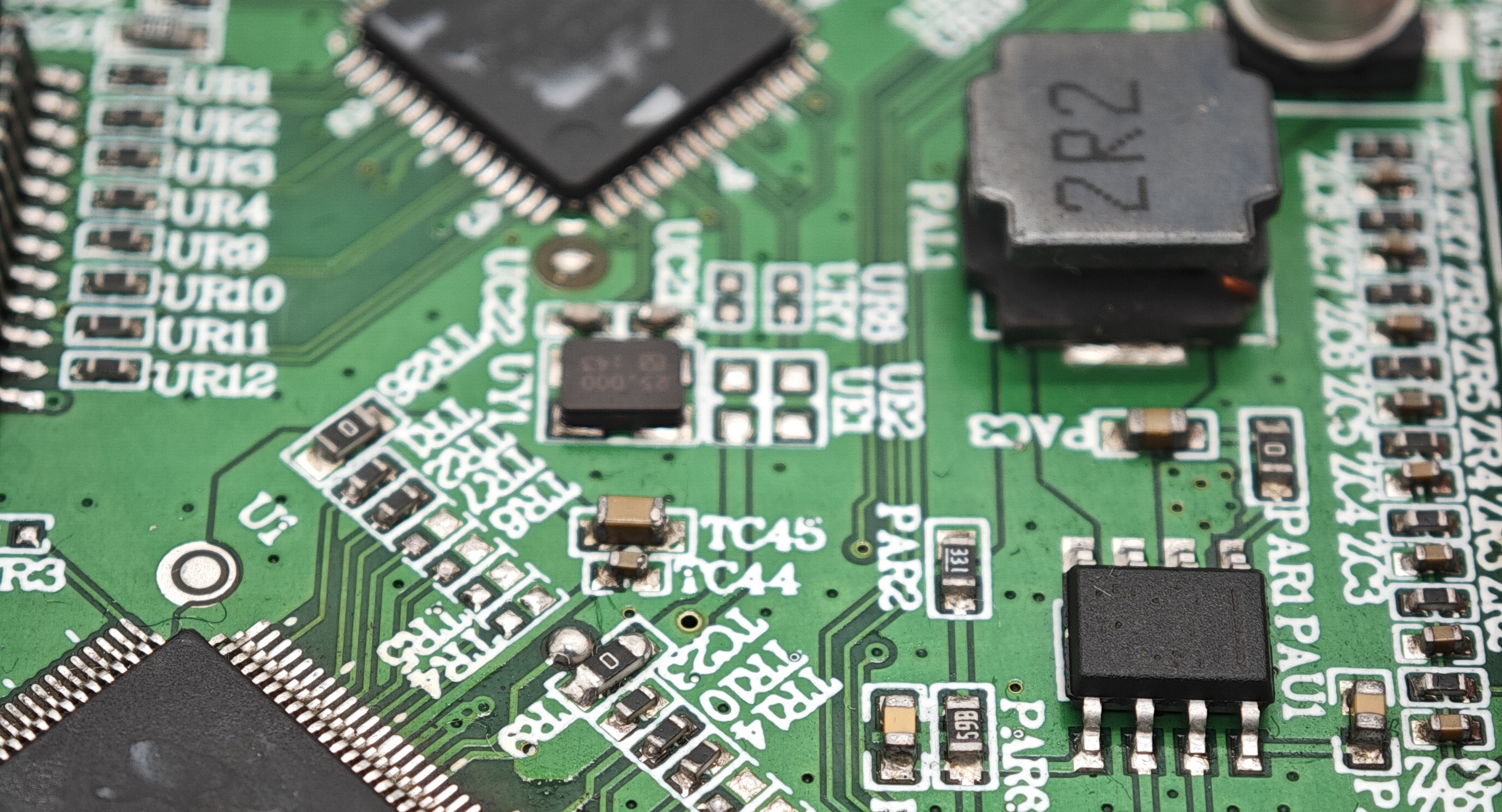 Kaip tvarkyti klientų skundus ir atsiliepimus apdorojant PCBA