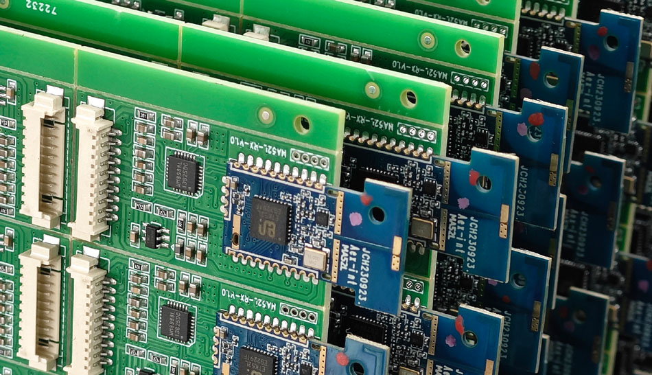 Kaip PCBA gamyklos sumažina gamybos sąnaudas valdydamos energiją